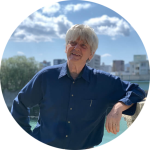 Image of Steve Leeper, coordinator of the Atlanta Hub, outside and leaning against a railing.